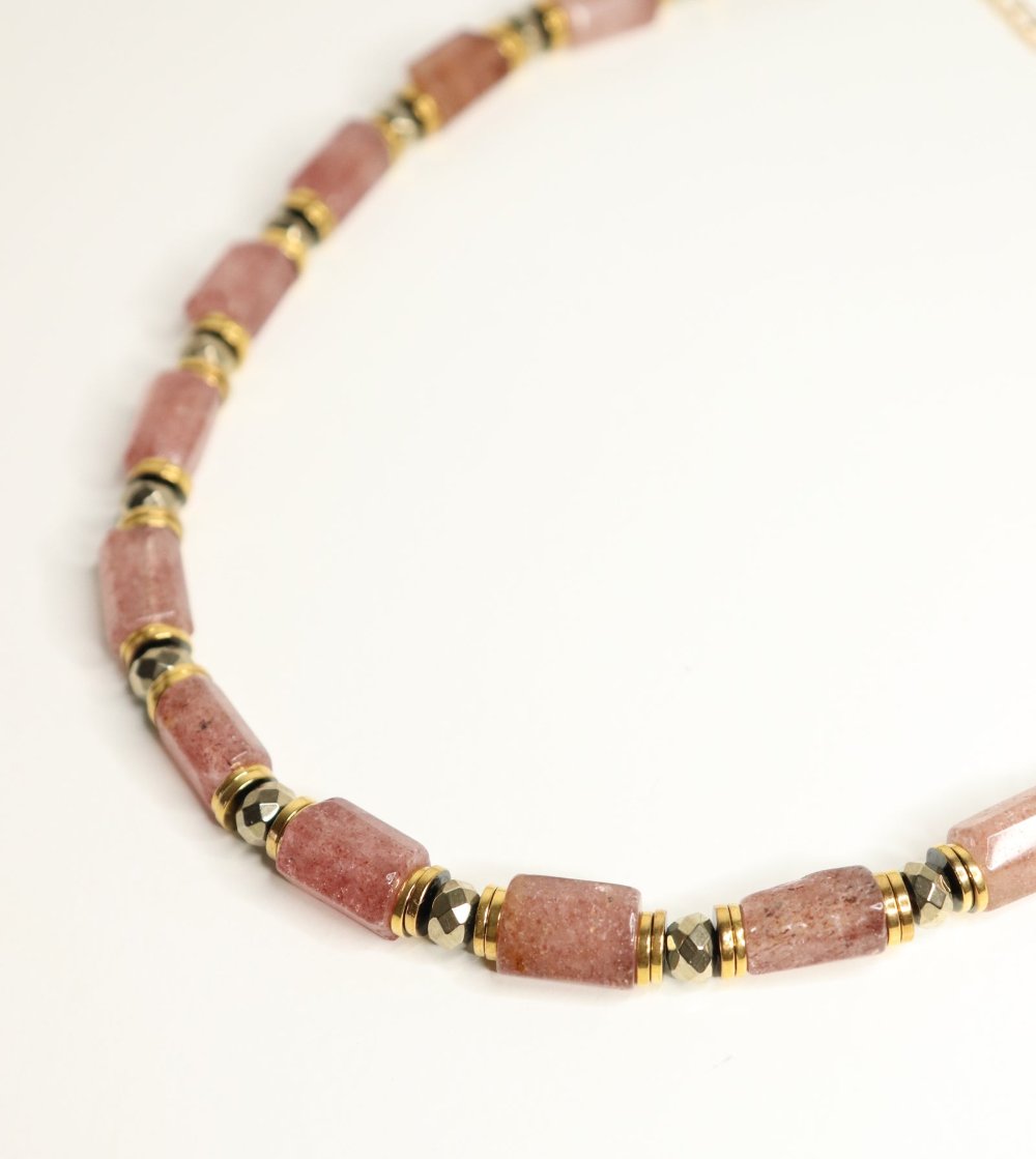 collier lorena en quartz fraise du brésil et hématites couleur champagne