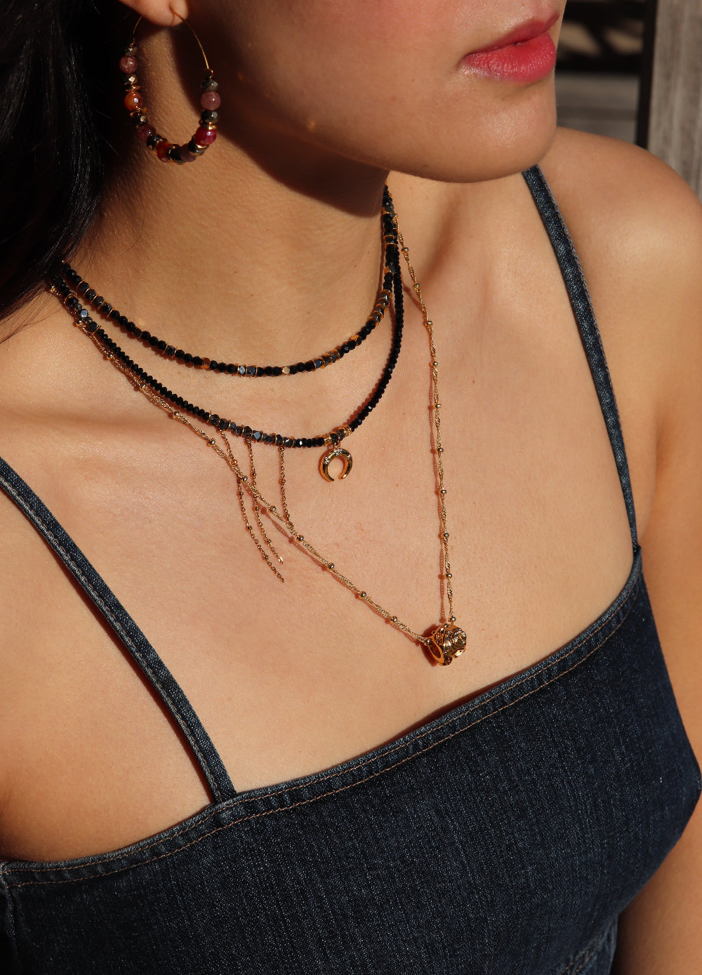 accumulation de colliers bohème hippie chic