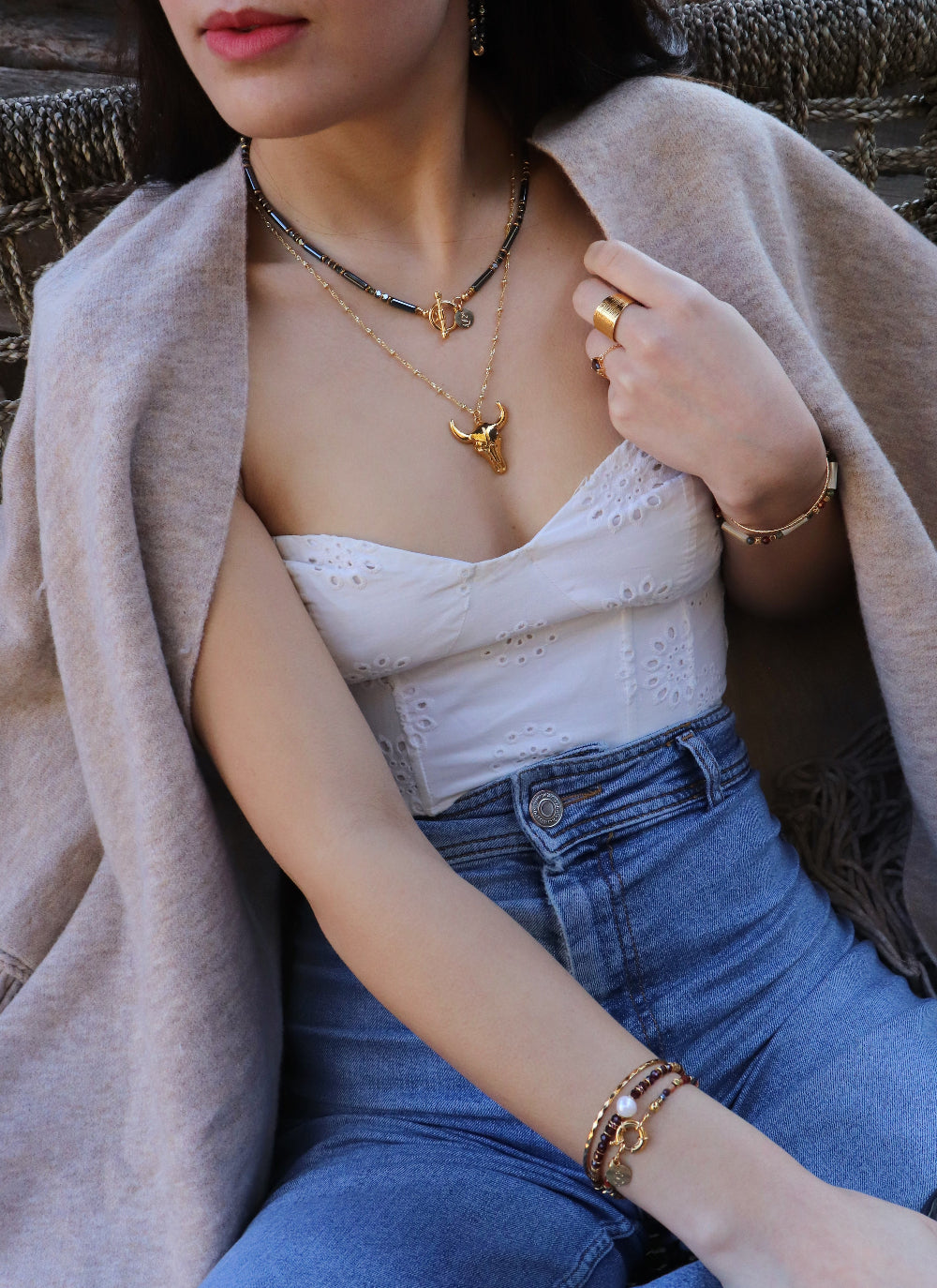 collier fermoir en T