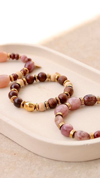 bracelets burgundy